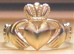 claddagh emblem