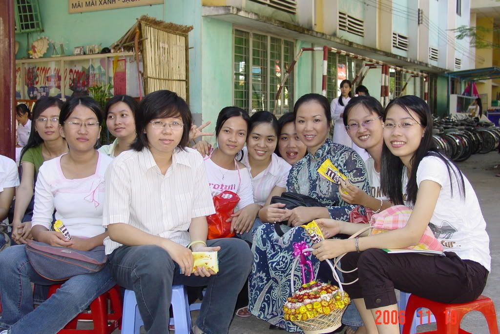 Photo Sharing and Video Hosting at Photobucket