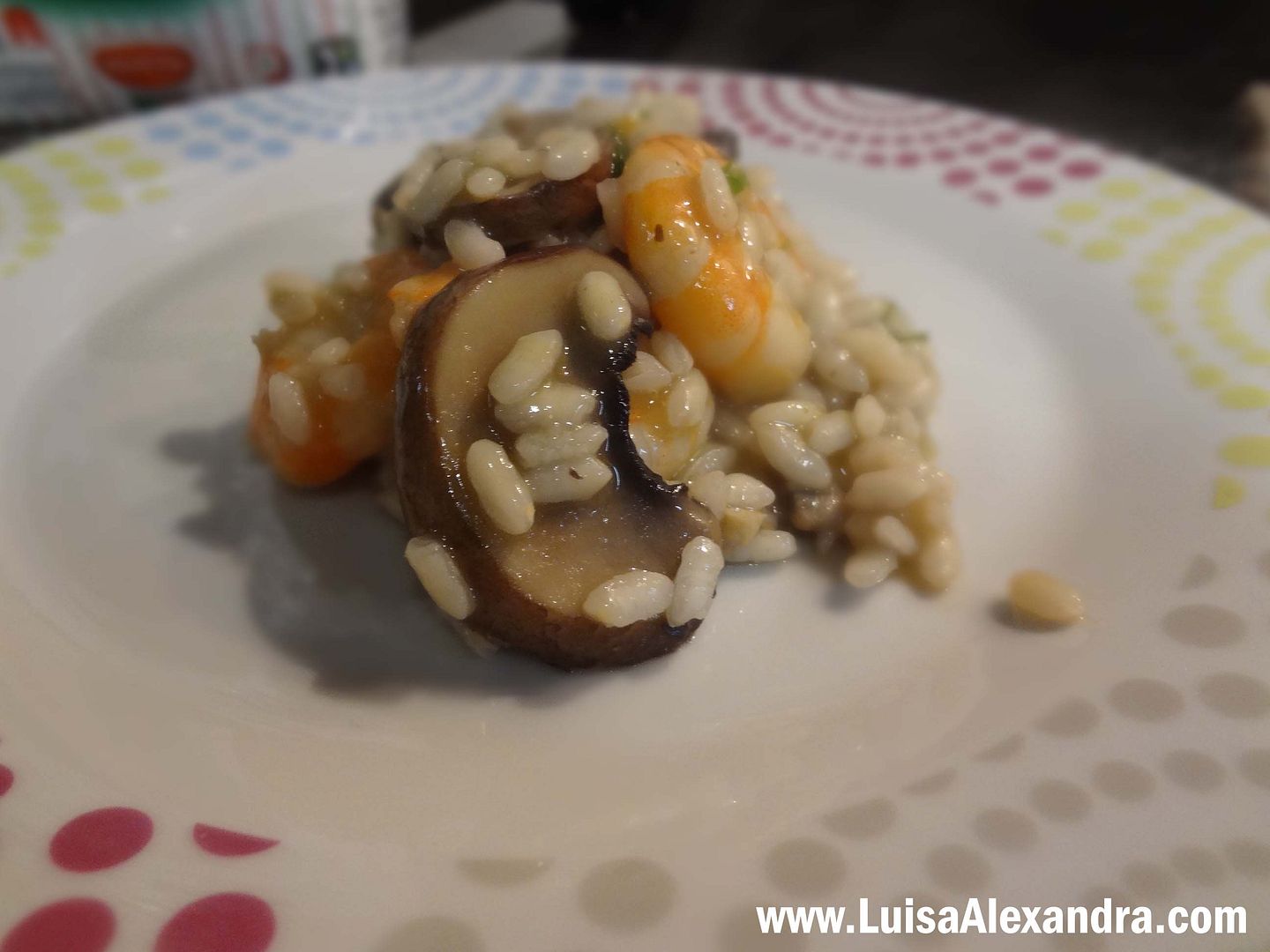 Arroz Thai Jasmin com Cenoura Acompanhado com Costeletas de Porco com Cogumelos Frescos e Esparregado photo file-293.jpg