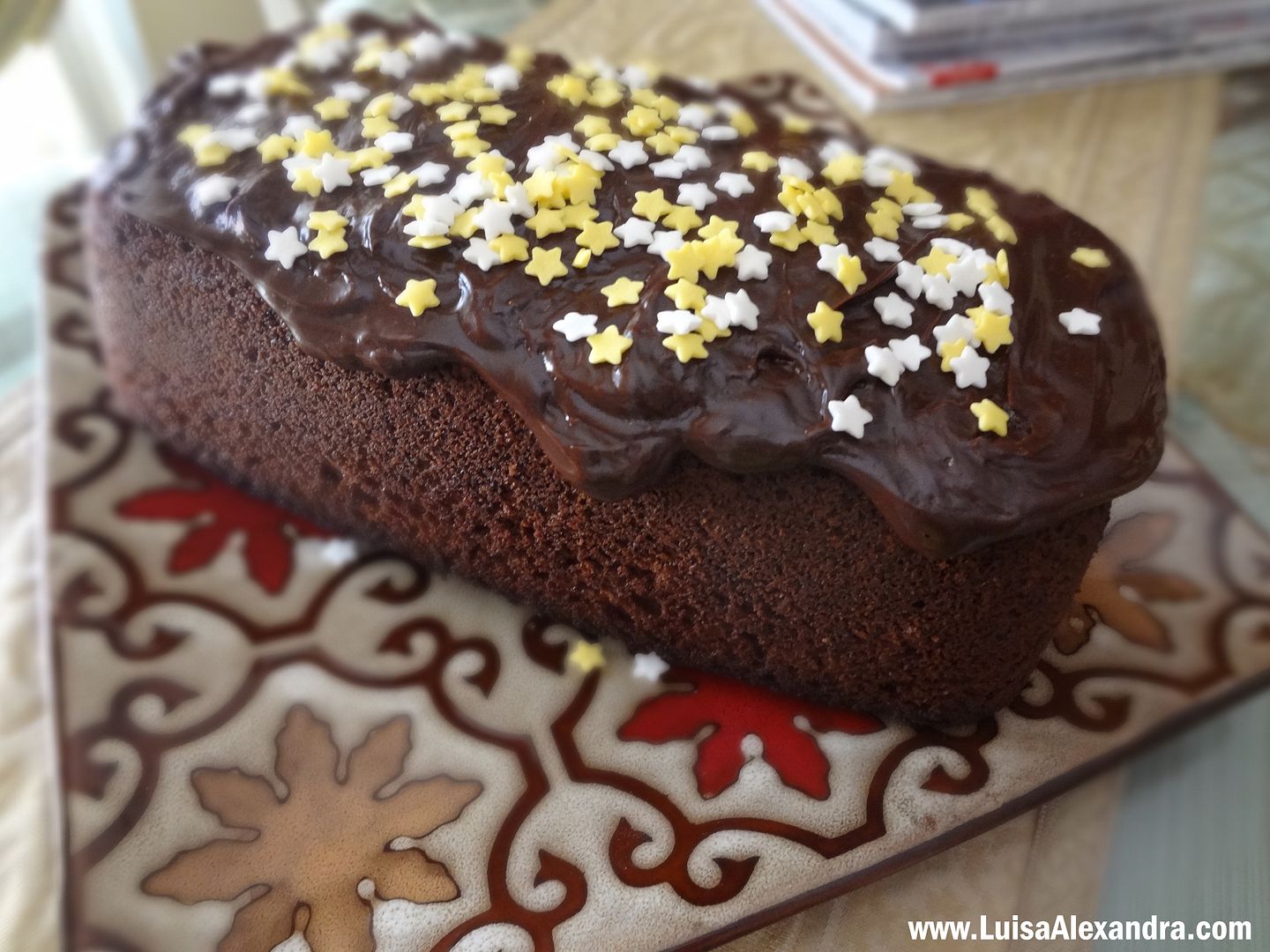 Bolo de Chocolate com Cobertura de Chocolate e Estrelas photo DSC09920.jpg