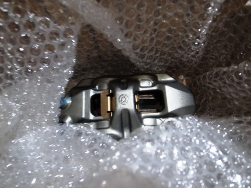 [開箱]1098R的煞車1202||小老婆汽機車資訊網