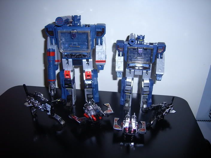 oversized transformer toy