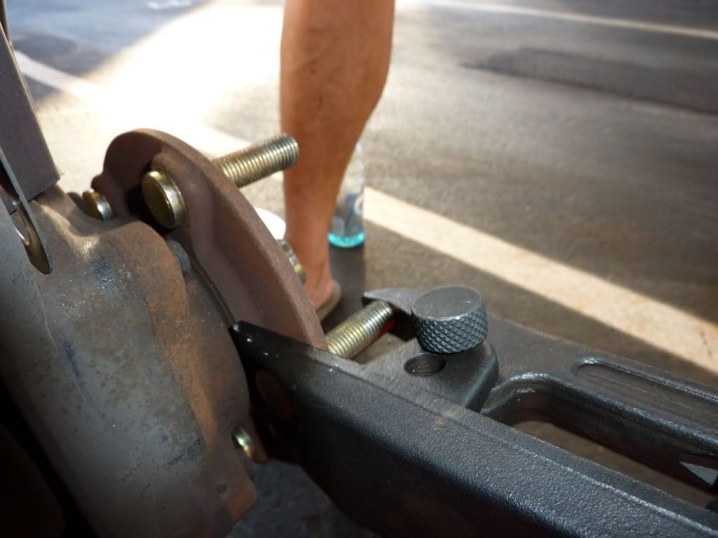 HowTo Changing wheels studs & wheel spacer installation