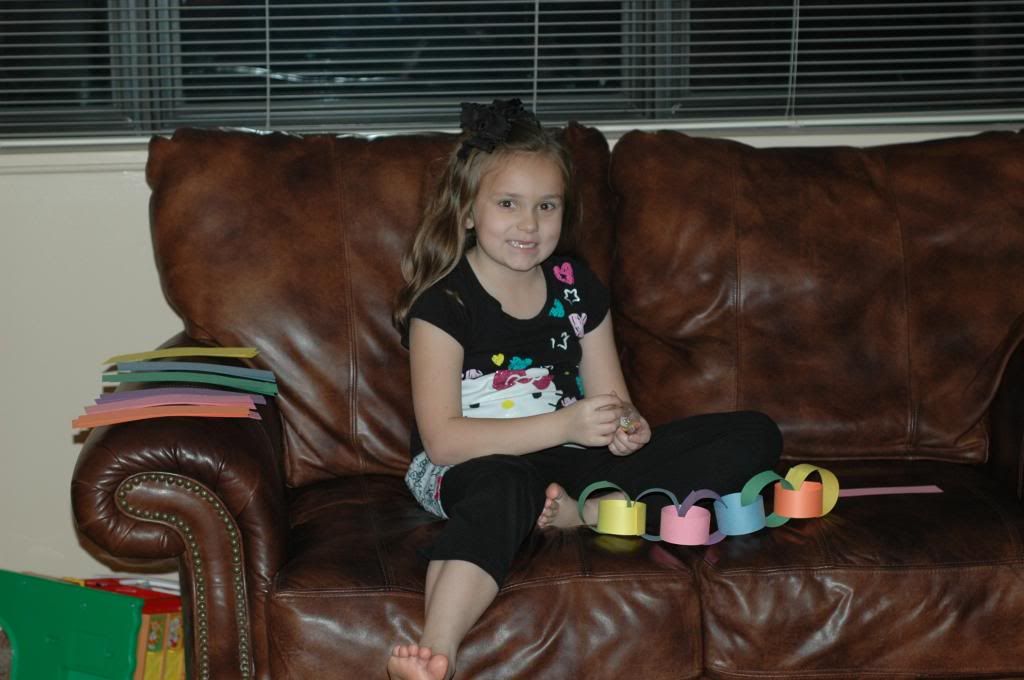 Making Paper Chain Garland