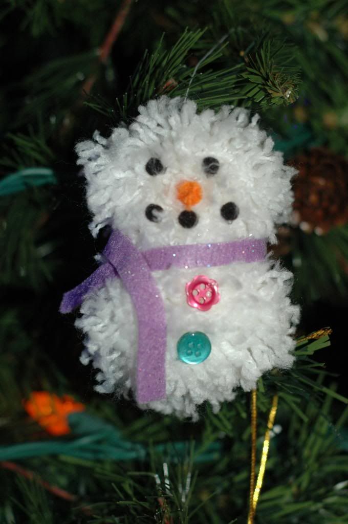 Yarn Snowman