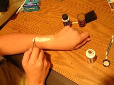 Рваная рана, своими руками =) !