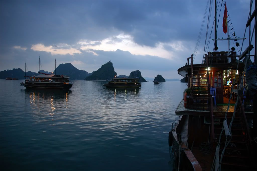 Экскурсия в Халонг