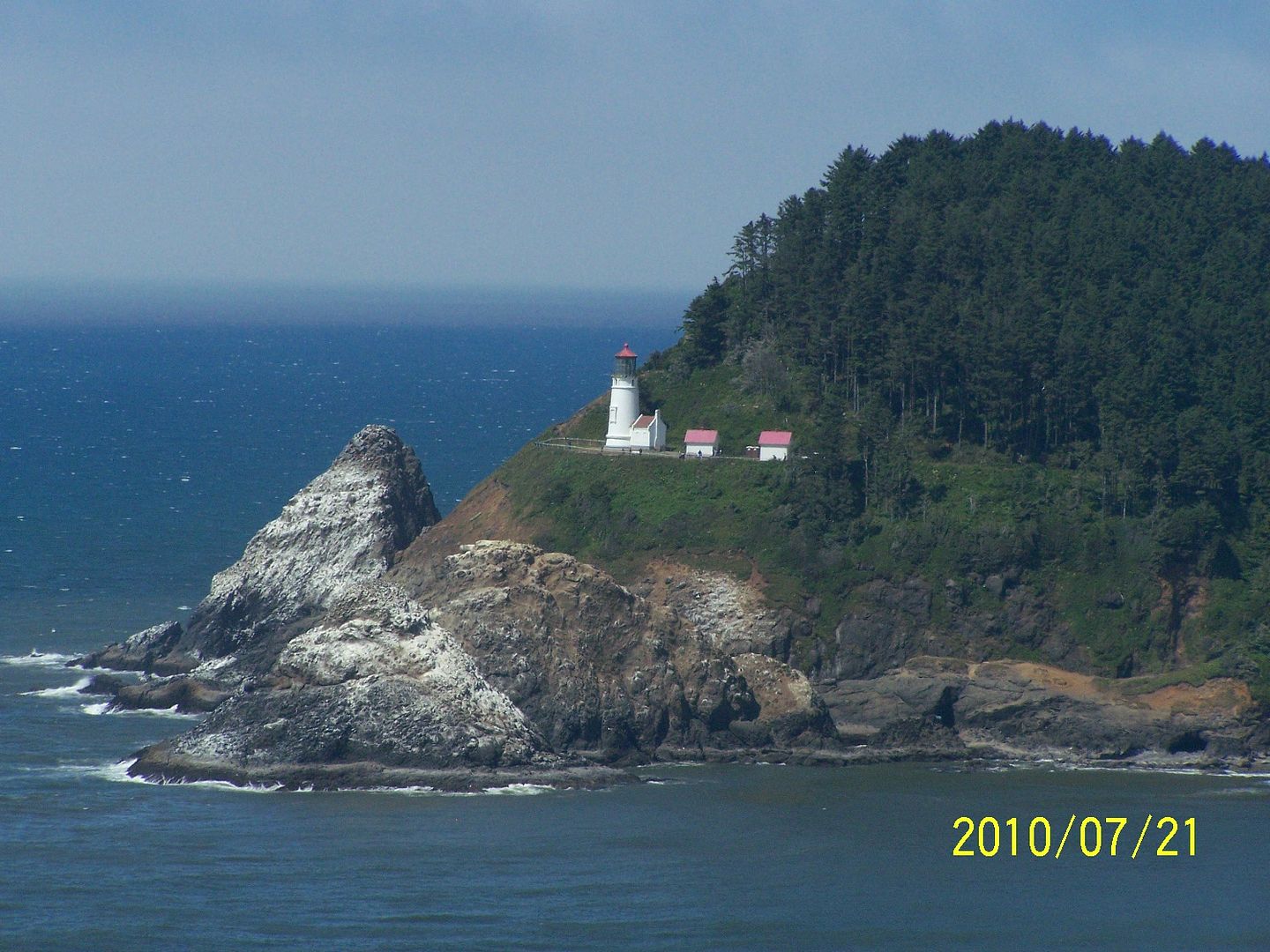lighthouseOregon.jpg Lighthouse north of Seal Cave