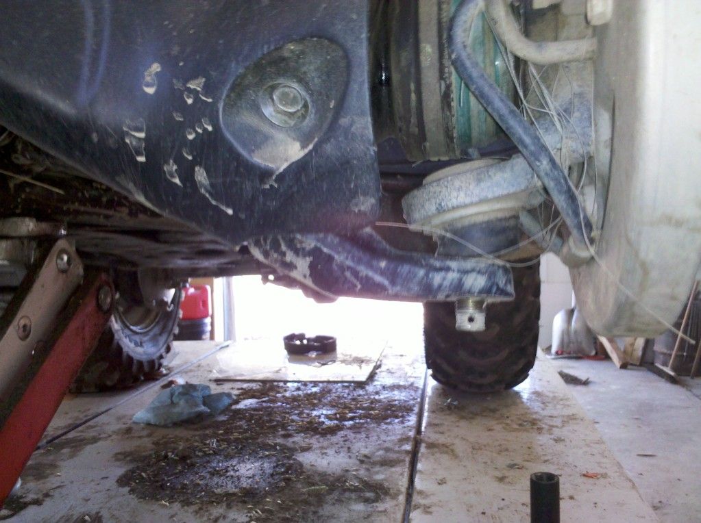 How to change axle boot on honda foreman #6