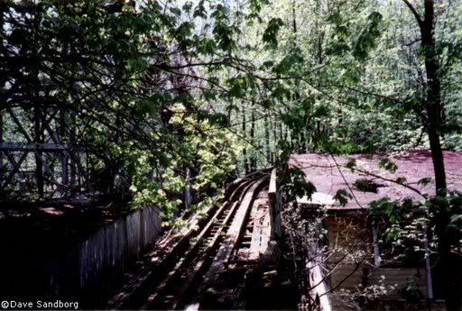 AussiE-media : Abandoned Amusement Parks