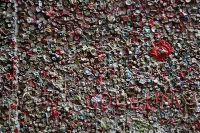 AussiE-media : bubble gum walls