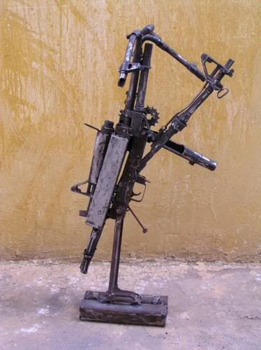 AussiE-media : weapon sculptures and furniture