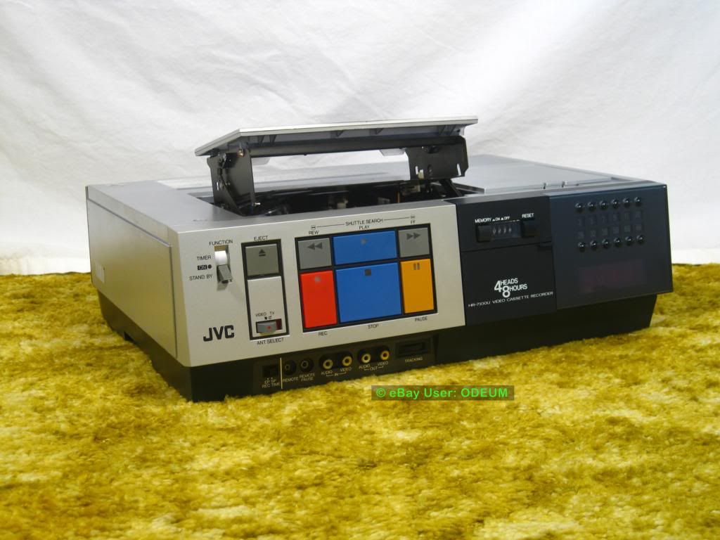 vintage JVC HR7100U top loader VHS VCR 1984 serviced/new belts in VG