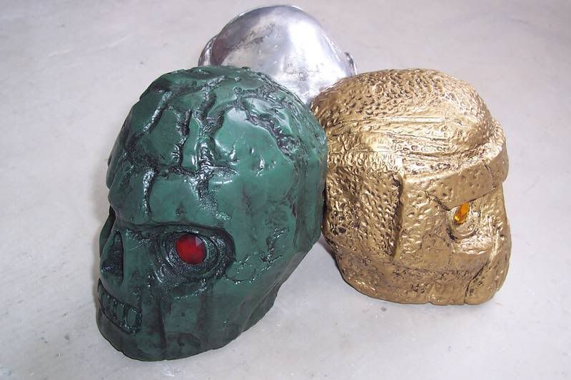 thephantom_skulls_replica1.jpg