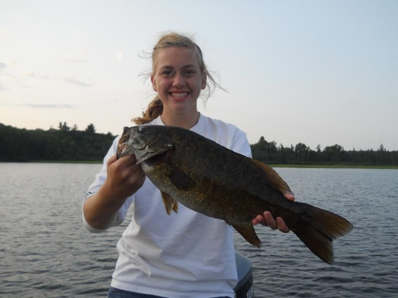 Olivia with a realy pig