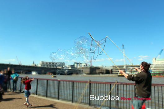  photo bubbles_zpsrcusimn5.jpg
