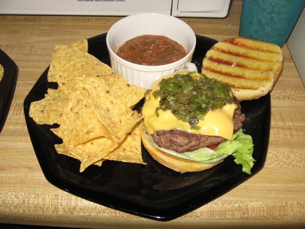 chile,new mexico green chile,cheeseburger,garden,peppershot pepeprs