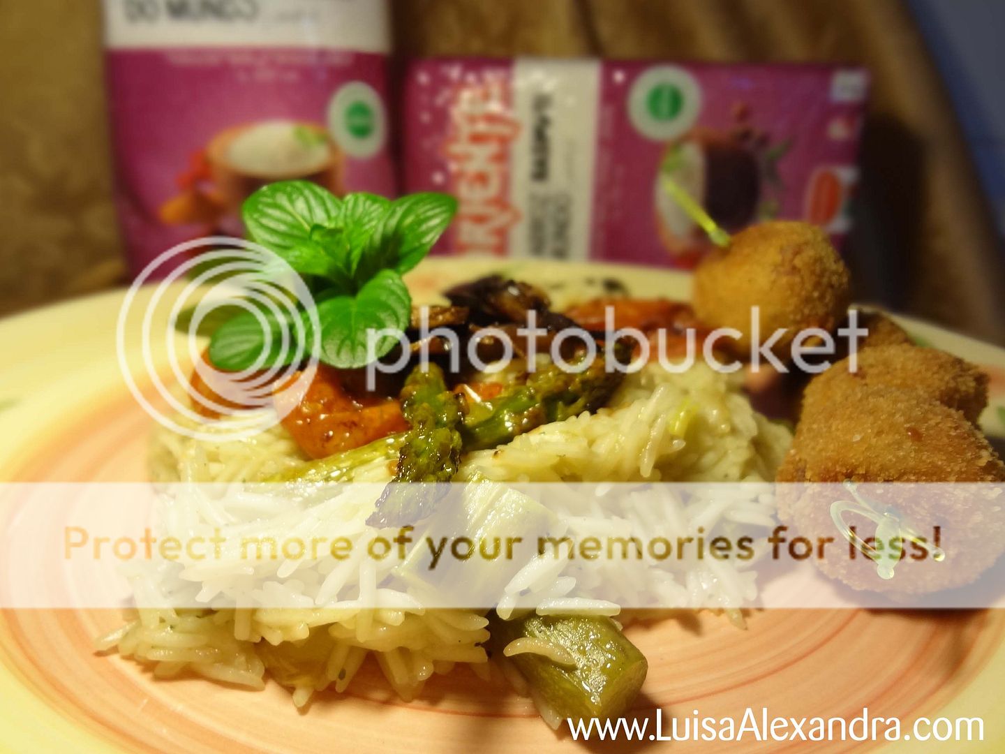 Arroz Basmati com Espargos Verdes Frescos e Salteado de Tomate e