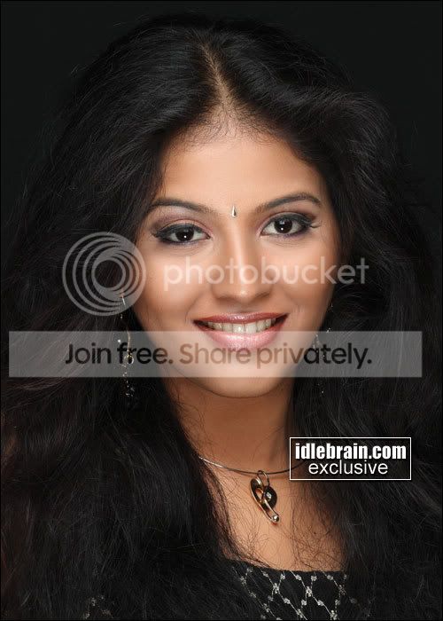 newpg-anjali12.jpg