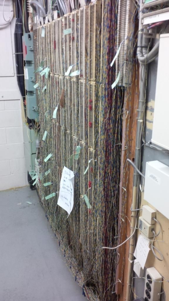 [Linked Image from i228.photobucket.com]