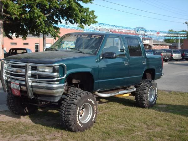 Bowtie Richmond Va >> Hacking the back of a suburban off......1988 avalanche - Pirate4x4.Com : 4x4 and Off-Road Forum Bowtie Richmond Va >> Hacking the back of a suburban off......1988 avalanche - Pirate4x4.Com : 4x4 and Off-Road Forum
